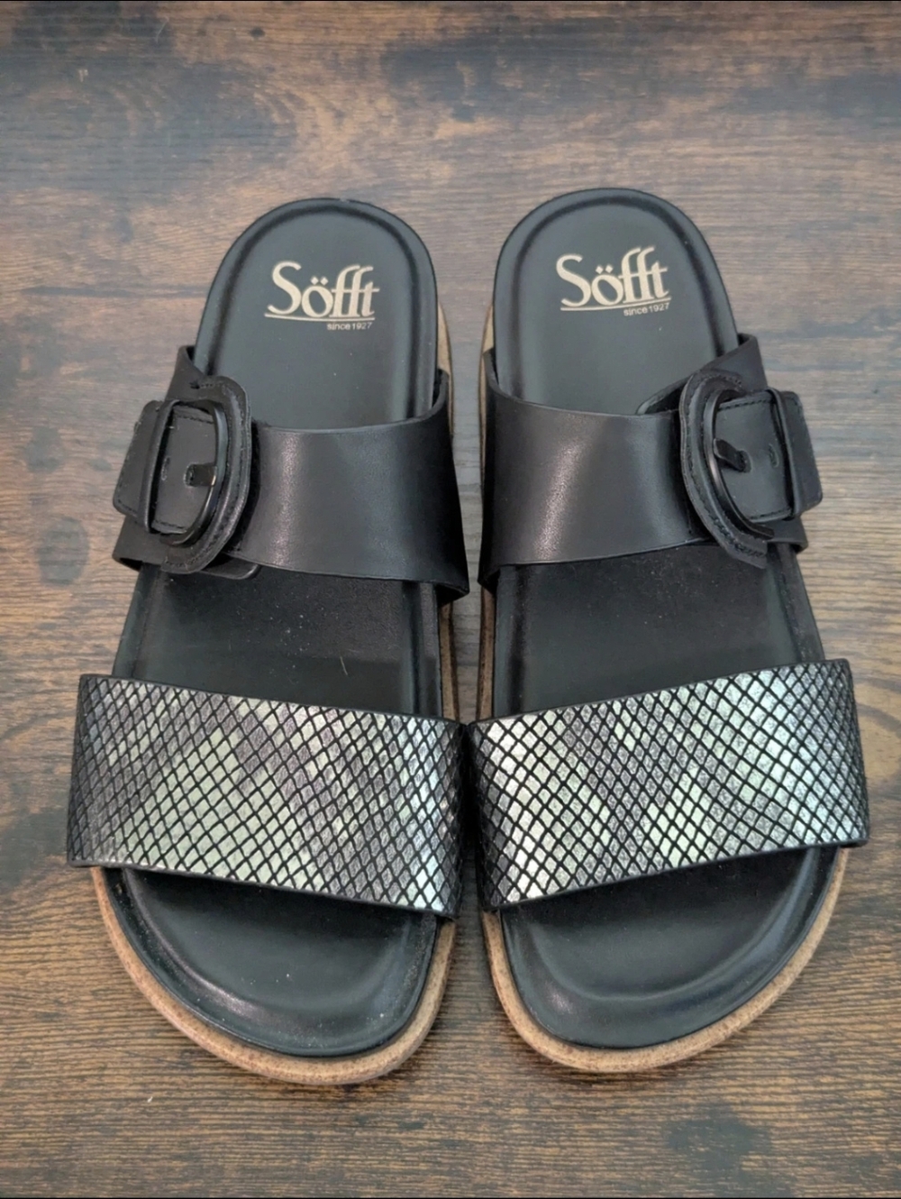 Sofft Black Leather Sandals Size 7